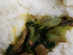 香菇青菜包-上海外国语大学（松江校区）食堂