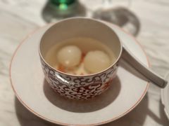 燕窝汤圆-新荣记(新源南路店)