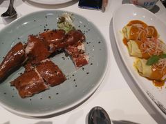 -港丽餐厅(高德置地店)