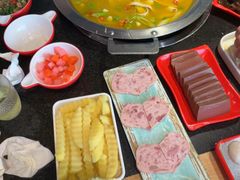 -谭公鱼头·鲜鱼火锅·小龙虾·江湖菜(秀沿路店)