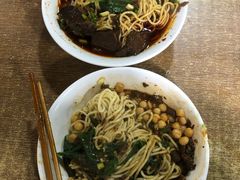 -花市豌杂面(民生路店)