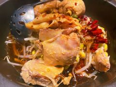 -云海肴·汽锅鸡·云南菜(天山百盛优客店)