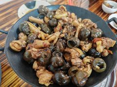 -鑫驼峰牛排火锅(普陀路店)