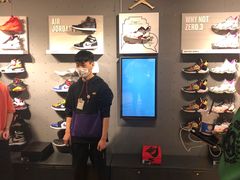 -NIKE品牌体验店(南京东路店)