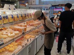 面包甜点陈列柜-BreadTalk面包新语·烘焙蛋糕(东方宝泰广场店)