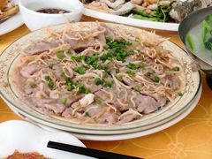 碧绿骨香鲈鱼-肥姐美食(同福中路店)