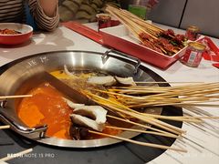 -宏姐串串香(征仪路店)