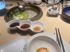 -余欢领鲜火锅(新街口店)