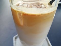 -UNI UNI(环亚凯瑟琳店)