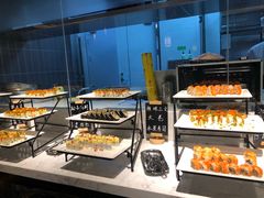 面包甜点陈列柜-松子料理(华威桥店)