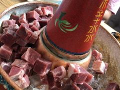-毛辣果·贵州红酸汤牛肉火锅(西单店)