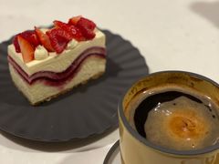 -潮一不贰·法式甜品·生日蛋糕·西式简餐(外滩店)