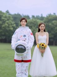 -索菲亚婚纱摄影