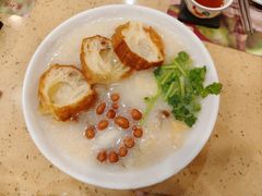 荔湾艇仔粥-点都德(南京新百店)