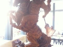 酒店大堂的关二爷-淮安曙光国际大酒店(大运河广场花街店)