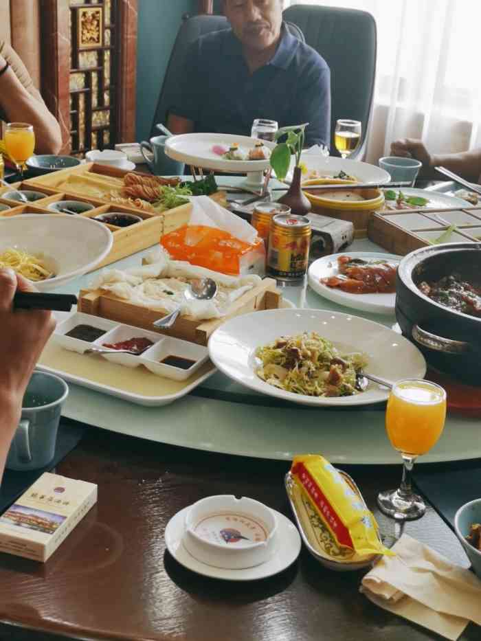 鹊华居—宴泉城 海鲜·鲁菜·融合味(历下大明湖店)-"鹊华居的风景好