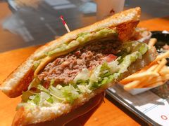 圣塔芭芭拉经典牛肉特堡-The Habit Burger Grill 哈比特汉堡(复兴soho店)
