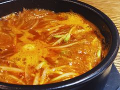 -吴草鸡爪오초닭발韩食堂(融恒盈嘉中心店)