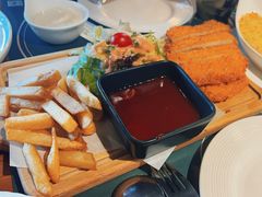 -刀叉遇上筷子中西融合餐厅(和平店)