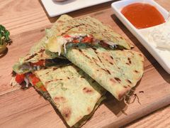 墨西哥风味鸡肉芝士烤饼-element(皇庭店)