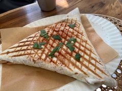热压凤梨奶酪猪肉三角馅饼-野草莓自由市场