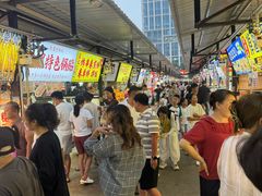 -大学城夜市