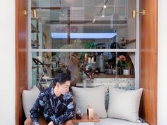 -Line 咖啡(石厦花园店)