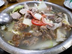 -泸州酸菜豆花火锅川师店