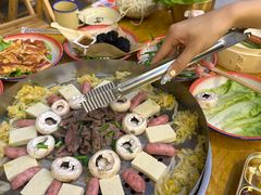 -陈叉子钢盆烤肉(中原万达店)