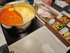 -椰子湾·海南火锅·糟粕醋·椰子鸡(正大广场店)