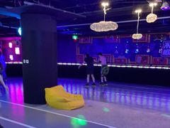 -VS SPORTS PARK运动玩乐园·团建·生日会(合生汇店)