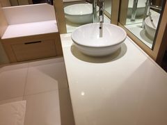 -阿瓦尼河滨曼谷酒店