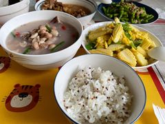 -葱妈母婴医护月嫂中心(浦东店)