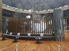 -上海滴水湖皇冠假日酒店