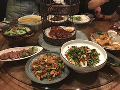 -爱啤精酿·民谣酒馆(滨江店)