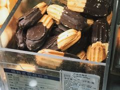 巧克力维纳斯-哈氏上海哈尔滨食品厂(汇联商厦天钥桥路店)