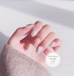 -米小兔美甲美睫