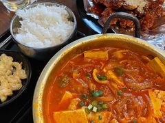 -米屋石锅拌饭(师大店)