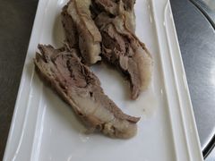 -清真·胖妈妈手抓餐厅(定西路长城宾馆店)