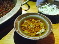 -岗上渣渣老火锅(两路口店)