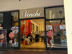 -VENCHI 闻绮(上海佛罗伦萨小镇店)