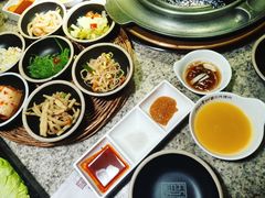 -三代烤肉(保利广场店)