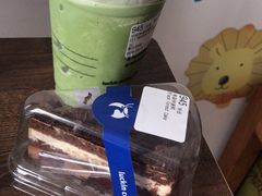 -瑞幸咖啡(1+1大厦店)