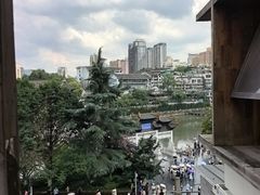 -包整·丝娃娃(甲秀楼景观店)