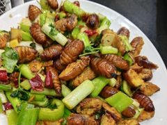 -瑞杰烧烤店·24小时营业(山东路店)