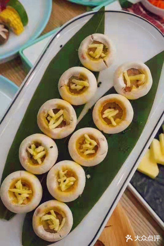 传说中的8零9零烤肉，果然名不虚传👍