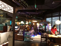 -佬麻雀·新湘菜(珠海金发购物中心店)