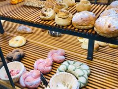 -焙丽拾光(麦凯乐直营店)