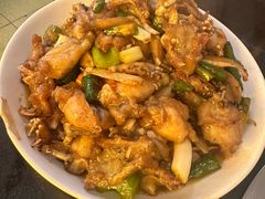 -鸿顺老铁锅美蛙鱼府(解放碑店)