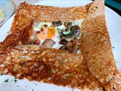 鸡蛋蘑菇熏肉荞麦可丽饼-RAC BAR(安福路店)